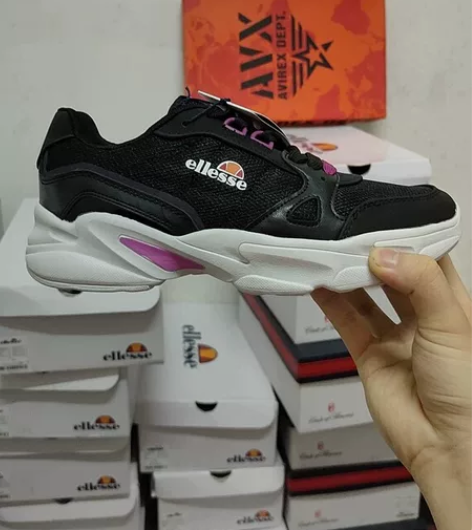 全新38.41码ellesse跑鞋 意大利...