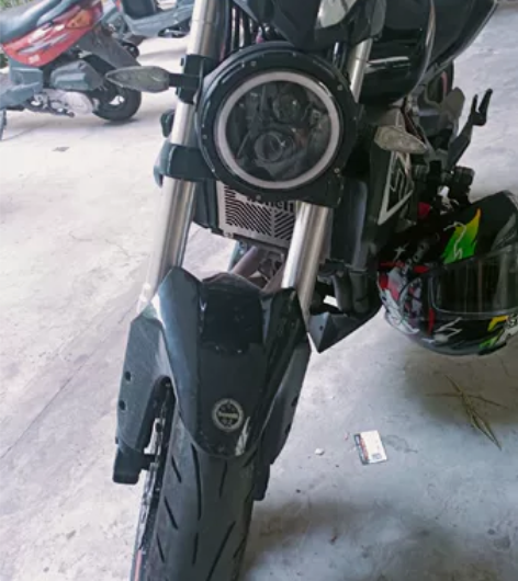 贝纳利302s  19年上户，行驶3.3w...