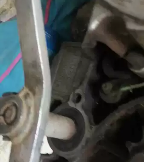 五羊本田125A黑条机摩托车机器，95年份...