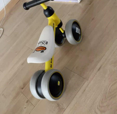 小黄鸭儿童平衡车1一3岁周岁礼物宝宝学步车...