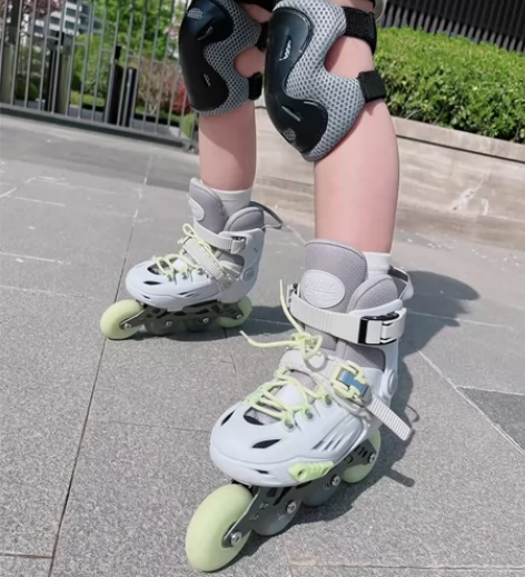 斯威T9儿童轮滑鞋女孩女童女专业品牌直排初...