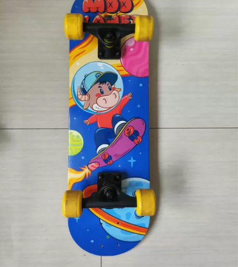 迪卡侬儿童滑板初学者专业板，小牛限定款，3...