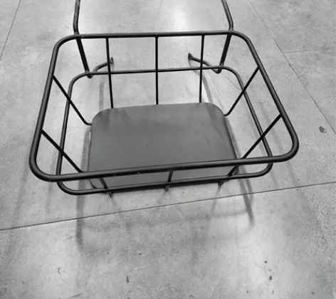 小牛US车篮，便宜处理。还有20个配套螺丝...