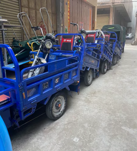 各大品牌二手三轮车出售 快递电动三轮车转让...