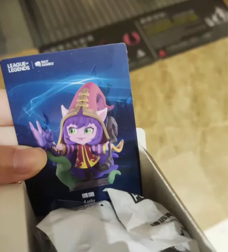 泡泡玛特英雄联盟系列璐璐 科幻猫咪，提莫—...