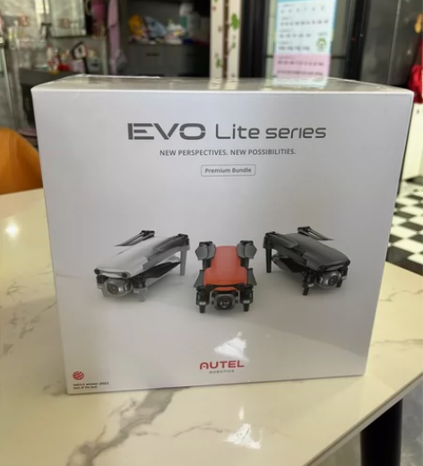 全新未拆封。摄影大赛奖品，因为有很多无人机...