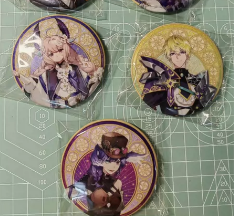 【出】现货 角色set（透卡2+吧唧） 6...