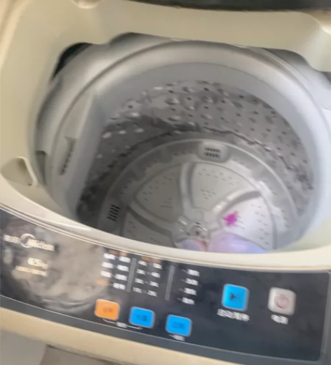 美的全自动洗衣机，6.5kg   新峰村自...