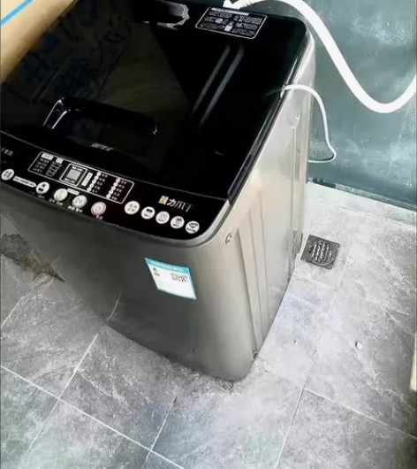 低价处理几台10公斤全新全自动洗衣机同款荣...