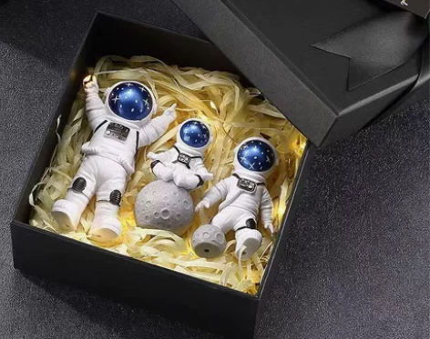【清仓捡漏】宇航员小摆件手办整套包邮清仓 ...